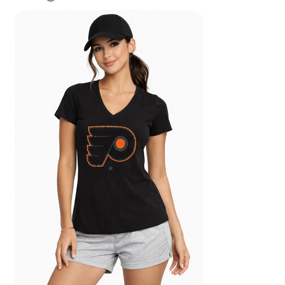 Majestic Philadelphia Flyers NHL Black V-Neck Graphic Tee Women’s Large